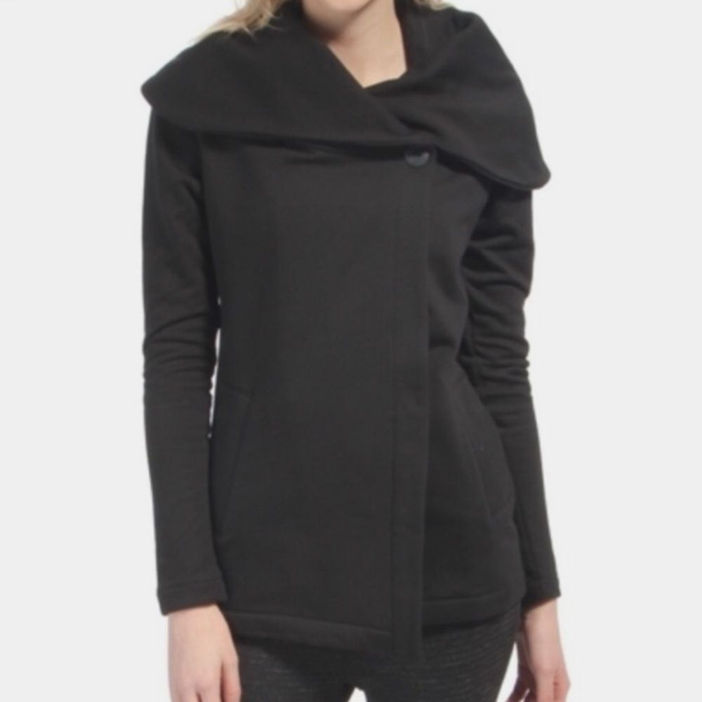 Beyond Yoga Black Fleece Jacket Womens S Shawl Collar Open Drape Cardigan Coat